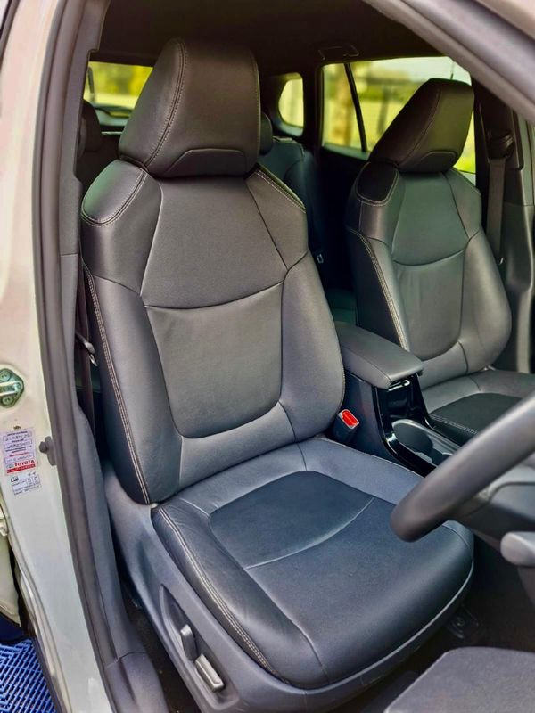 2022-Toyota-Corolla-Cross-18-XR image:11