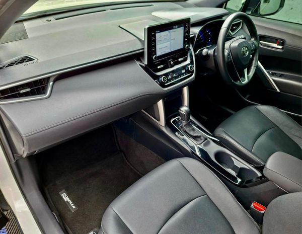 2022-Toyota-Corolla-Cross-18-XR image:24