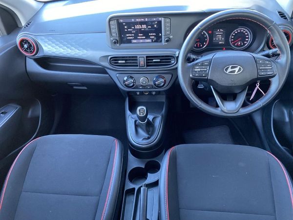 2024-Hyundai-Grand-i10-10-Fluid image:9