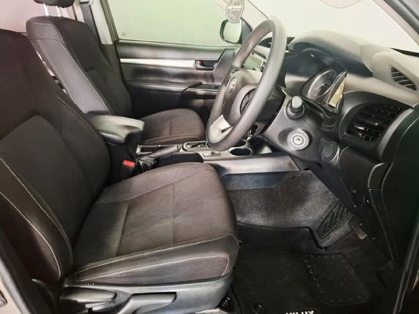 2023-Toyota-Hilux-24-GD-6-Raised-Body-Raider-Auto-Double-Cab image:11