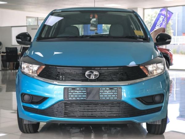 2026-TATA-Tiago-12-XT-Auto image:7