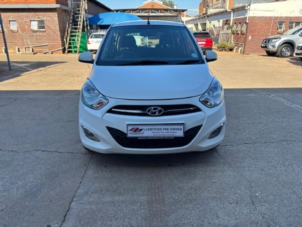 2014-Hyundai-i10-11-GLS-Motion image:5