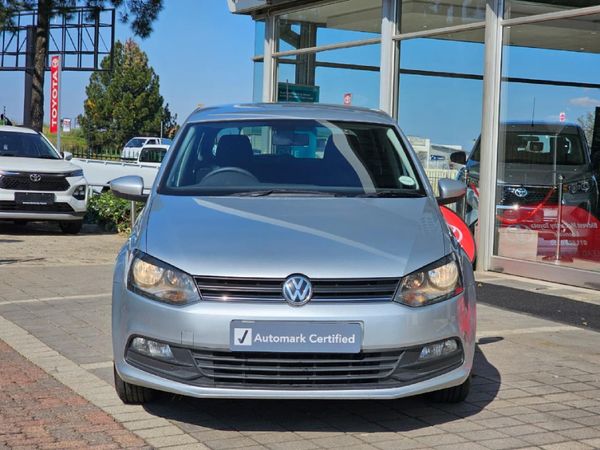 2019-Volkswagen-Polo-Vivo-14-Comfortline-5-dr image:4