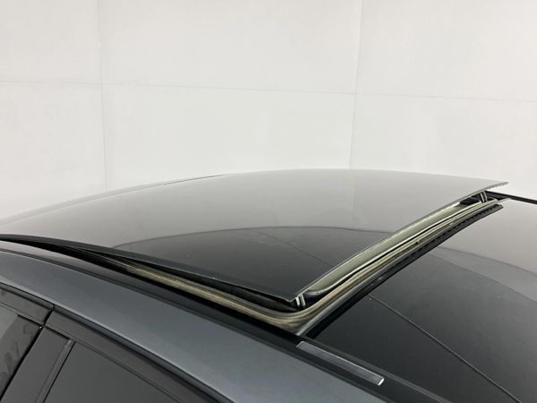 2019-Mercedes-Benz-C-Class-C-300-Auto image:14