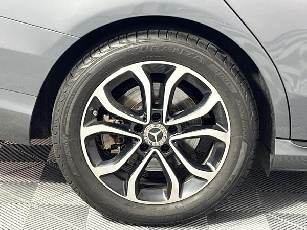 2019-Mercedes-Benz-C-Class-C-300-Auto image:7