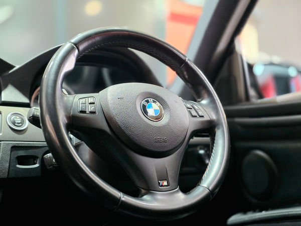 2011-BMW-M3-Coupe-Competition-Auto image:16