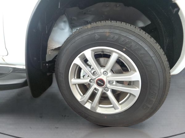 2026-Isuzu-D-Max-19-DDI-HR-LS-Auto-Double-Cab image:10