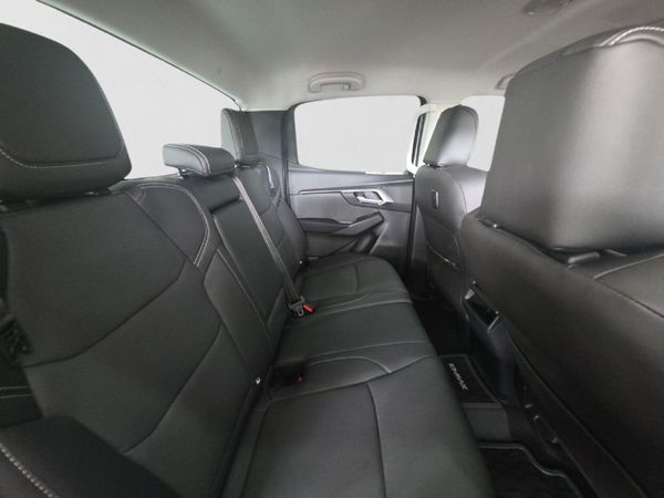 2026-Isuzu-D-Max-19-DDI-HR-LS-Auto-Double-Cab image:16