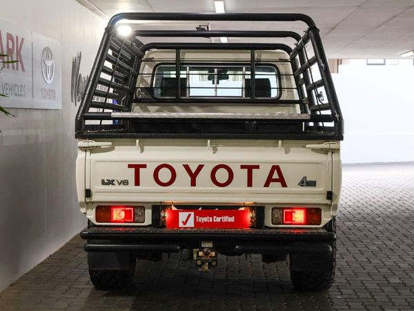 2025-Toyota-Land-Cruiser-79-45-D-Single-Cab image:9
