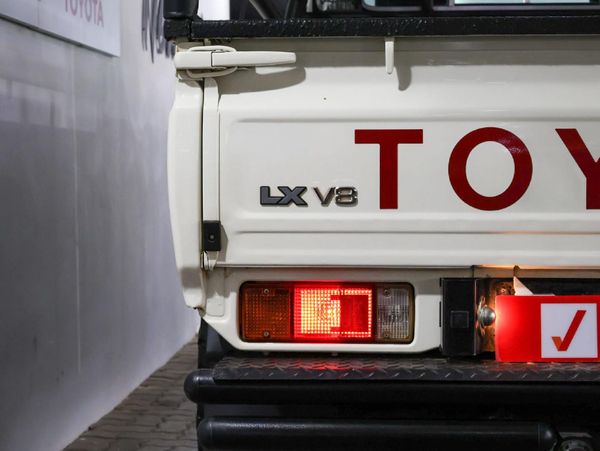 2025-Toyota-Land-Cruiser-79-45-D-Single-Cab image:12