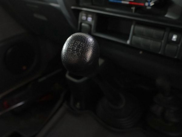 2025-Toyota-Land-Cruiser-79-45-D-Single-Cab image:20