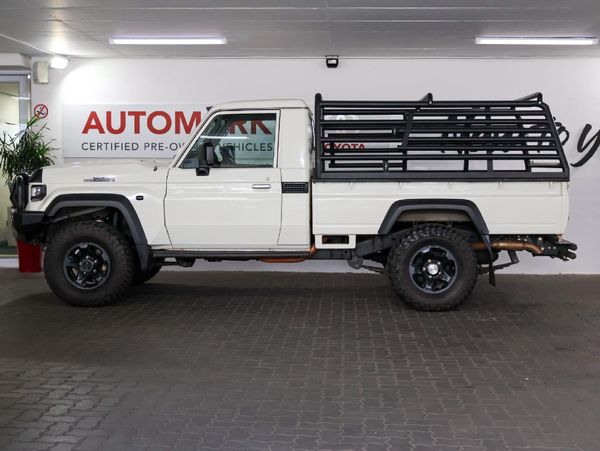 2025-Toyota-Land-Cruiser-79-45-D-Single-Cab image:7