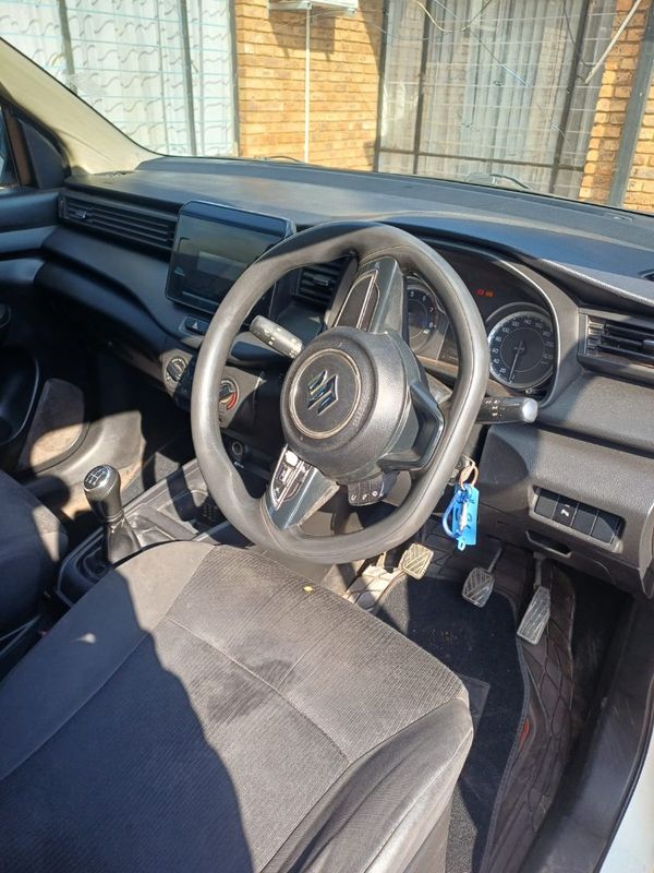 2019-Suzuki-Ertiga-15-GL image:8