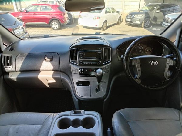 2016-Hyundai-H-1-25-CRDi-Elite-Auto image:6