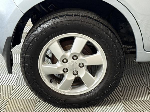 2009-Daihatsu-Terios-4x4-Auto image:6