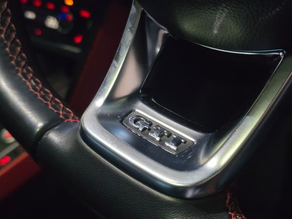 2021-Volkswagen-Polo-20-GTI-Auto-147kW image:15
