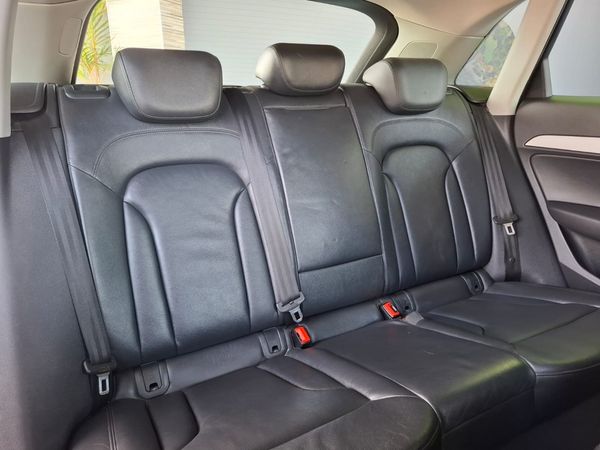 2013-Audi-Q3-20-TDI-103kW image:18
