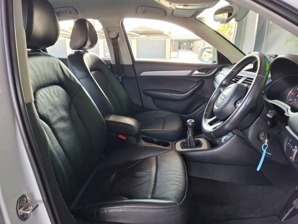 2013-Audi-Q3-20-TDI-103kW image:21