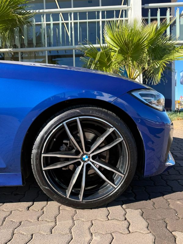 2022-BMW-3-Series-318i-M-Sport image:11