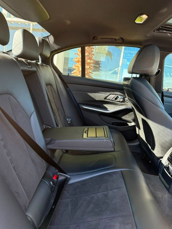 2022-BMW-3-Series-318i-M-Sport image:22