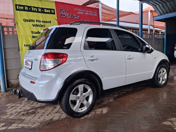 2010-Suzuki-SX4-20 image:3