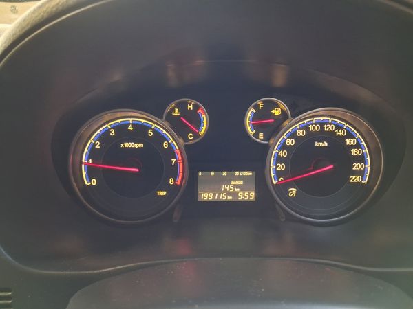 2010-Suzuki-SX4-20 image:6