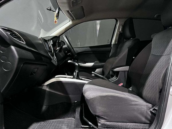 2019-Suzuki-Baleno-14-GLX image:17