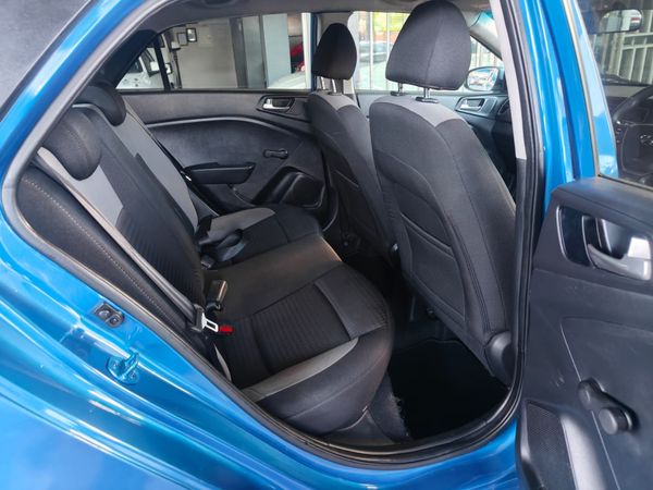 2020-Hyundai-i20-12-Motion image:12