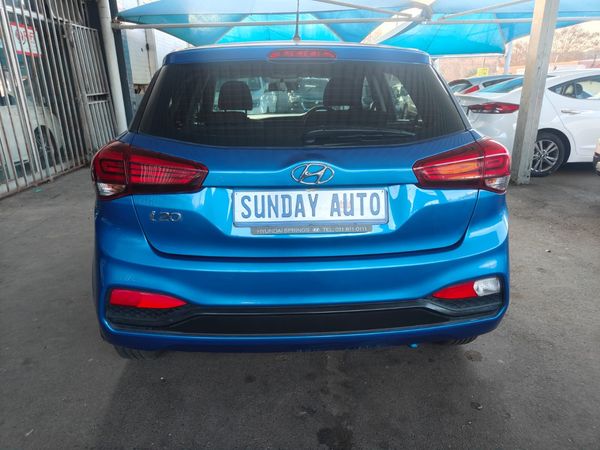 2020-Hyundai-i20-12-Motion image:3