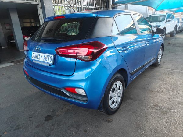 2020-Hyundai-i20-12-Motion image:4