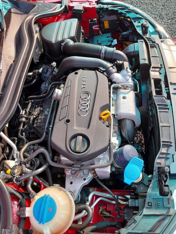 2015-Audi-A1-One-owner-full-service-history image:19