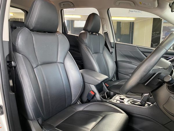 2020-Subaru-Forester-20i-L-ES-Auto image:4