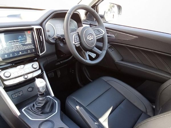 2026-GWM-P-Series-P300-20TD-SX-Single-Cab image:12