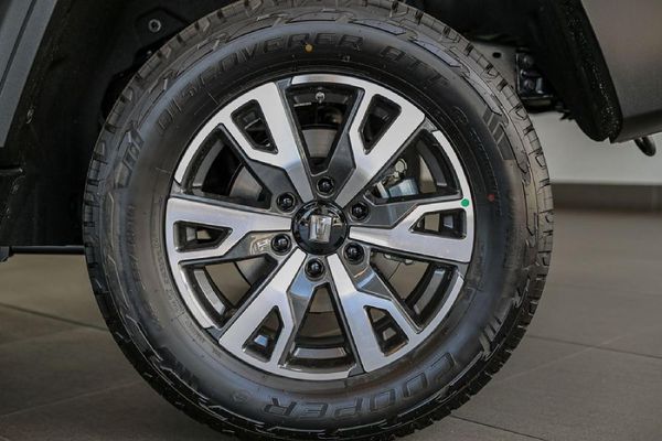 2026-GWM-Tank-300-24TD-Ultra-Luxury-4x4-Auto image:10
