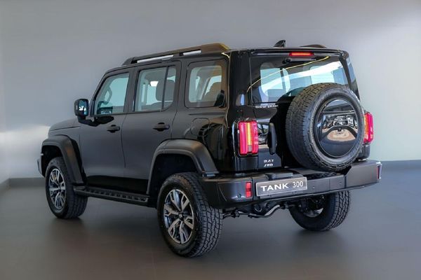 2026-GWM-Tank-300-24TD-Ultra-Luxury-4x4-Auto image:2