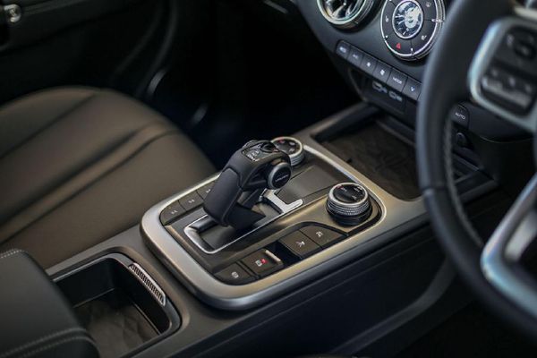 2026-GWM-Tank-300-24TD-Ultra-Luxury-4x4-Auto image:8