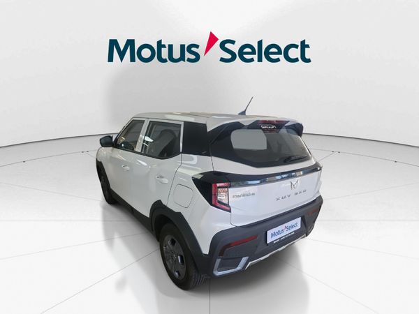 2026-Mahindra-XUV-3XO-12T-MX2 image:4