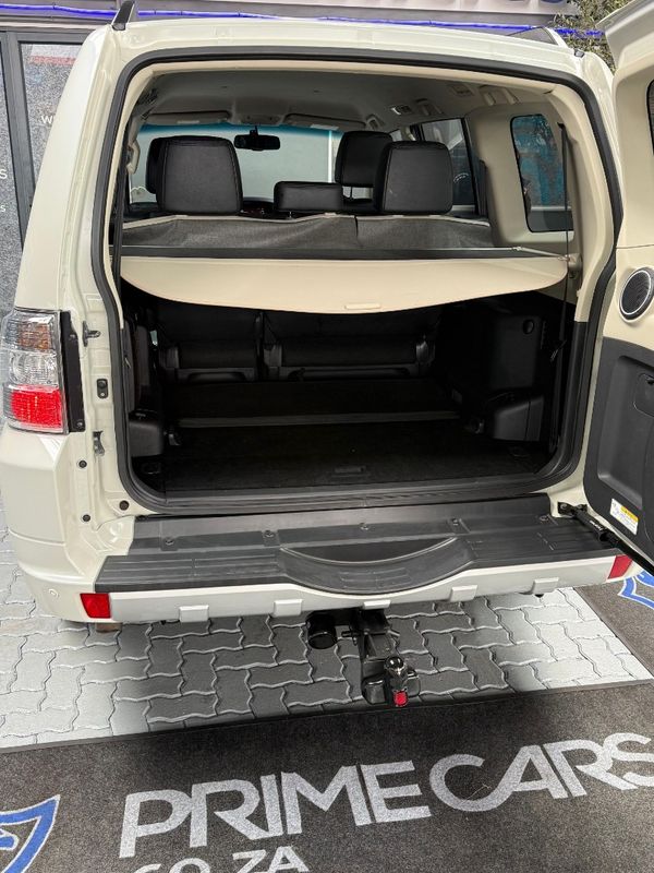 2021-Mitsubishi-Pajero-32-Di-Dc-GLS-Auto image:9