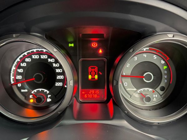 2021-Mitsubishi-Pajero-32-Di-Dc-GLS-Auto image:21