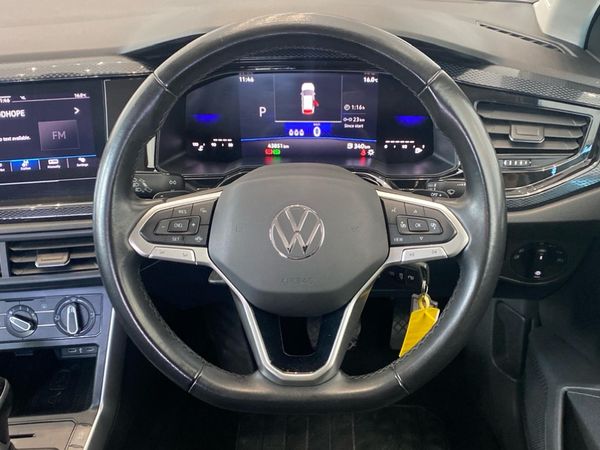 2025-Volkswagen-Polo-10-TSI-Life-Auto-DSG image:26