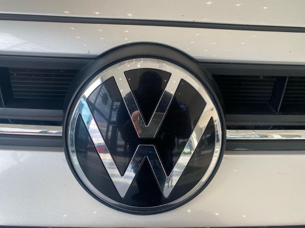 2025-Volkswagen-Polo-10-TSI-Life-Auto-DSG image:29