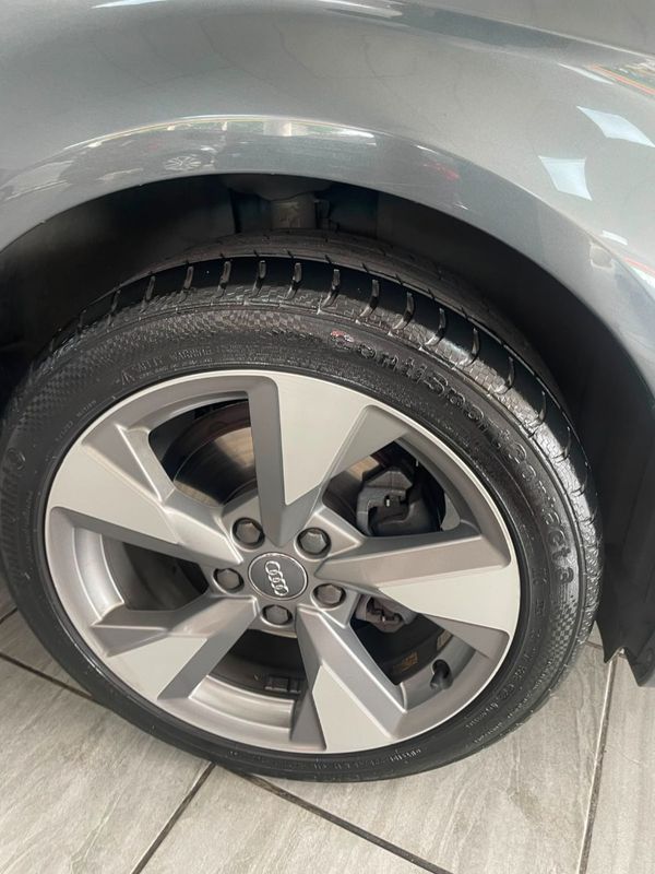 2019-Audi-A3-Sportback-10-TFSI-Auto-30-TFSI image:10
