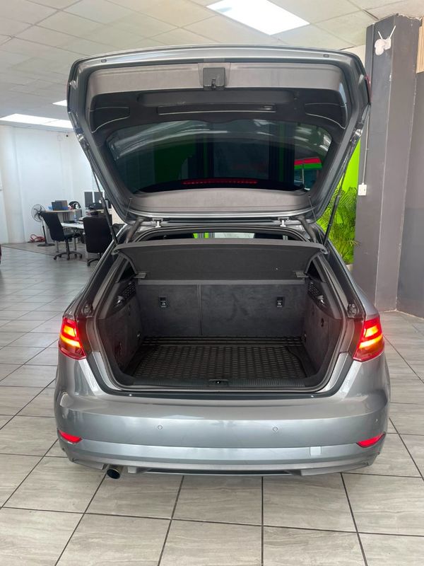 2019-Audi-A3-Sportback-10-TFSI-Auto-30-TFSI image:12