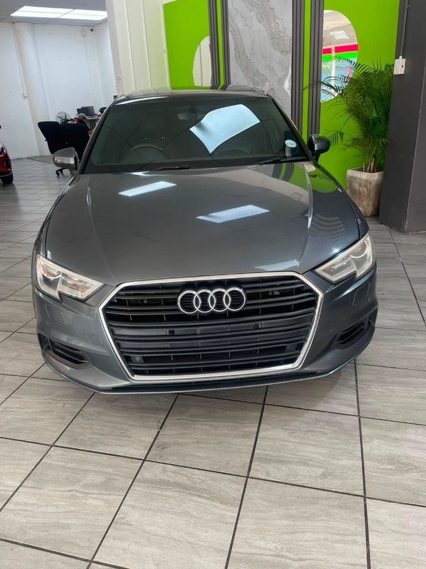 2019-Audi-A3-Sportback-10-TFSI-Auto-30-TFSI image:4