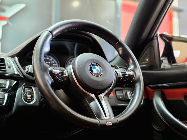 2017-BMW-M4-Coupe-Competition-Auto image:14