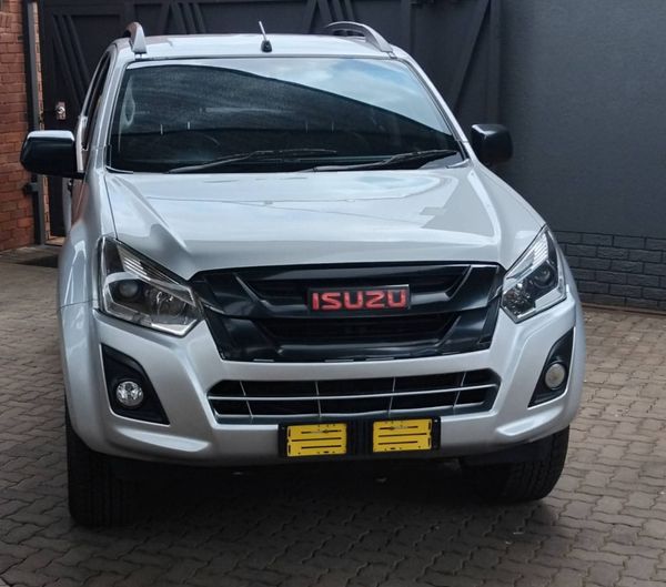 2021-Isuzu-D-Max-Full-service-history image:1