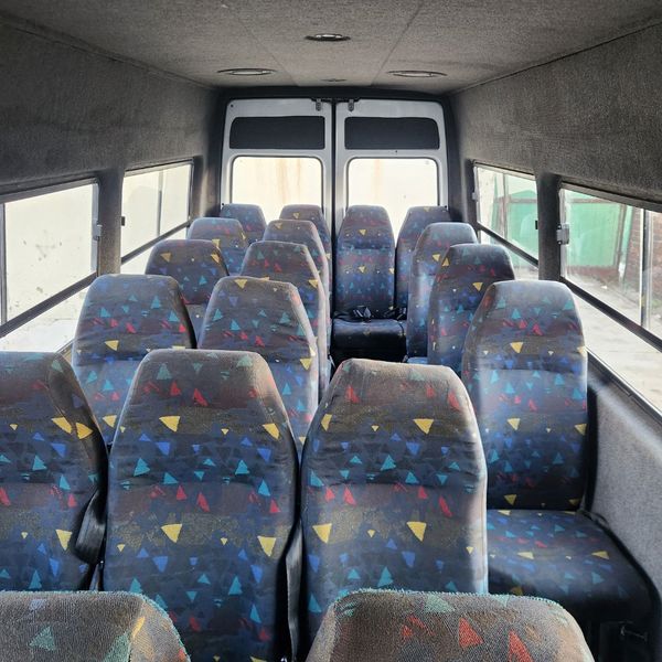 2008-Mercedes-Benz-Sprinter-416Cdi image:3