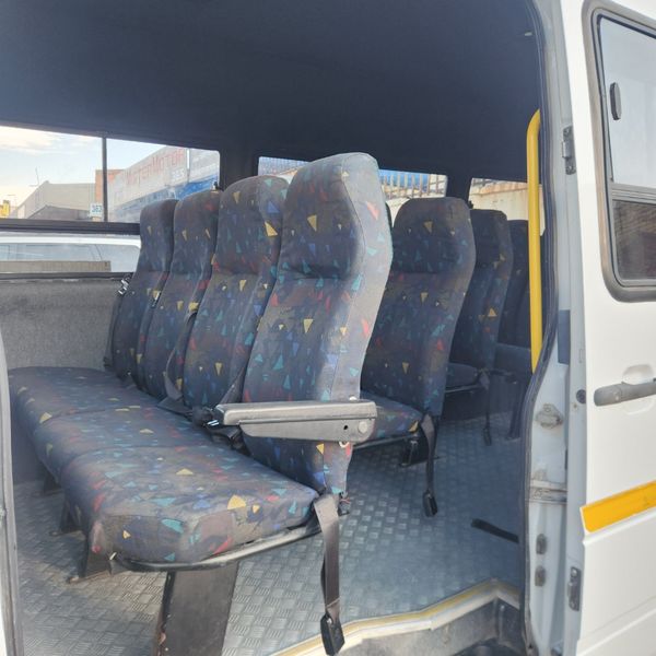 2008-Mercedes-Benz-Sprinter-416Cdi image:8