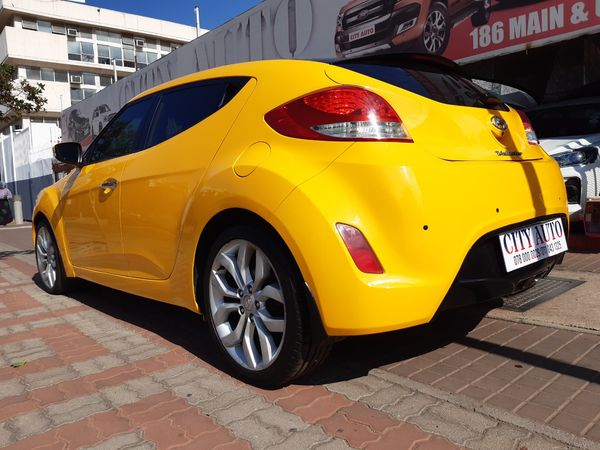 2013-Hyundai-Veloster-16-GDi-Executive image:9