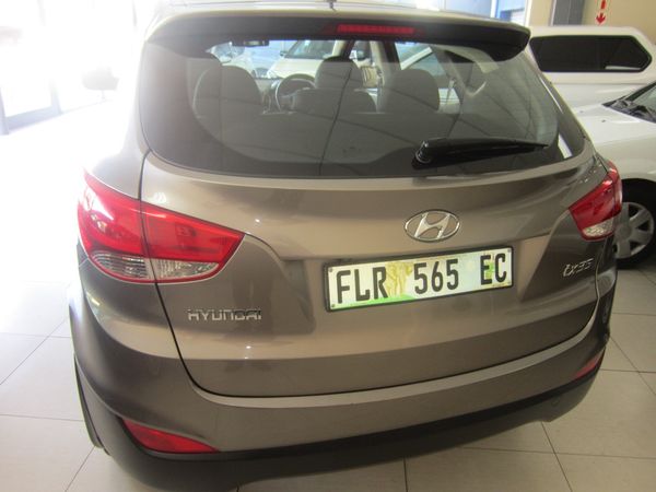 2010-Hyundai-ix35-20-GL-Premium image:5